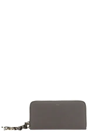 Chlo Logo Detailed Zipped Wallet