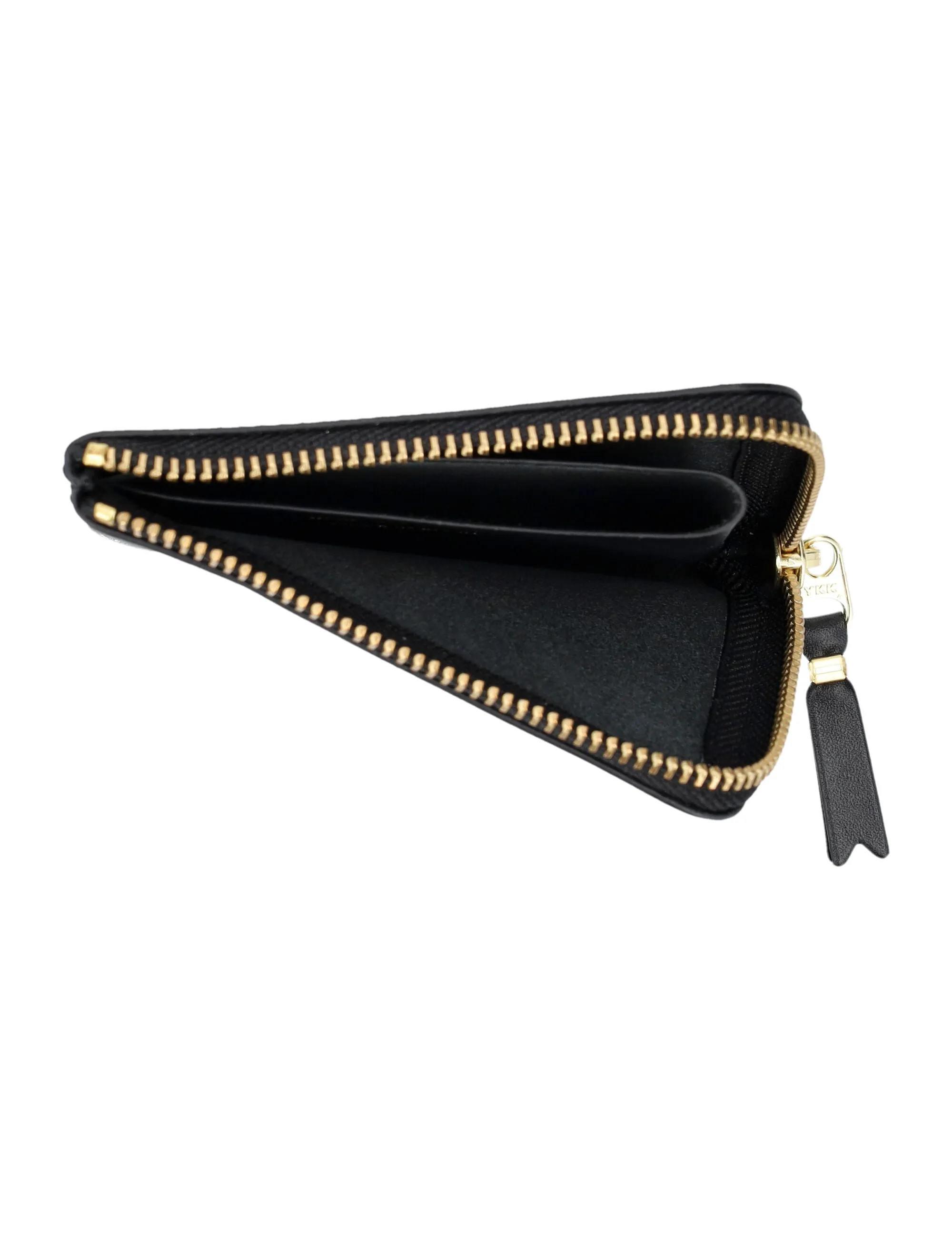 Comme des Garons Wallet Classic Zipped Wallet